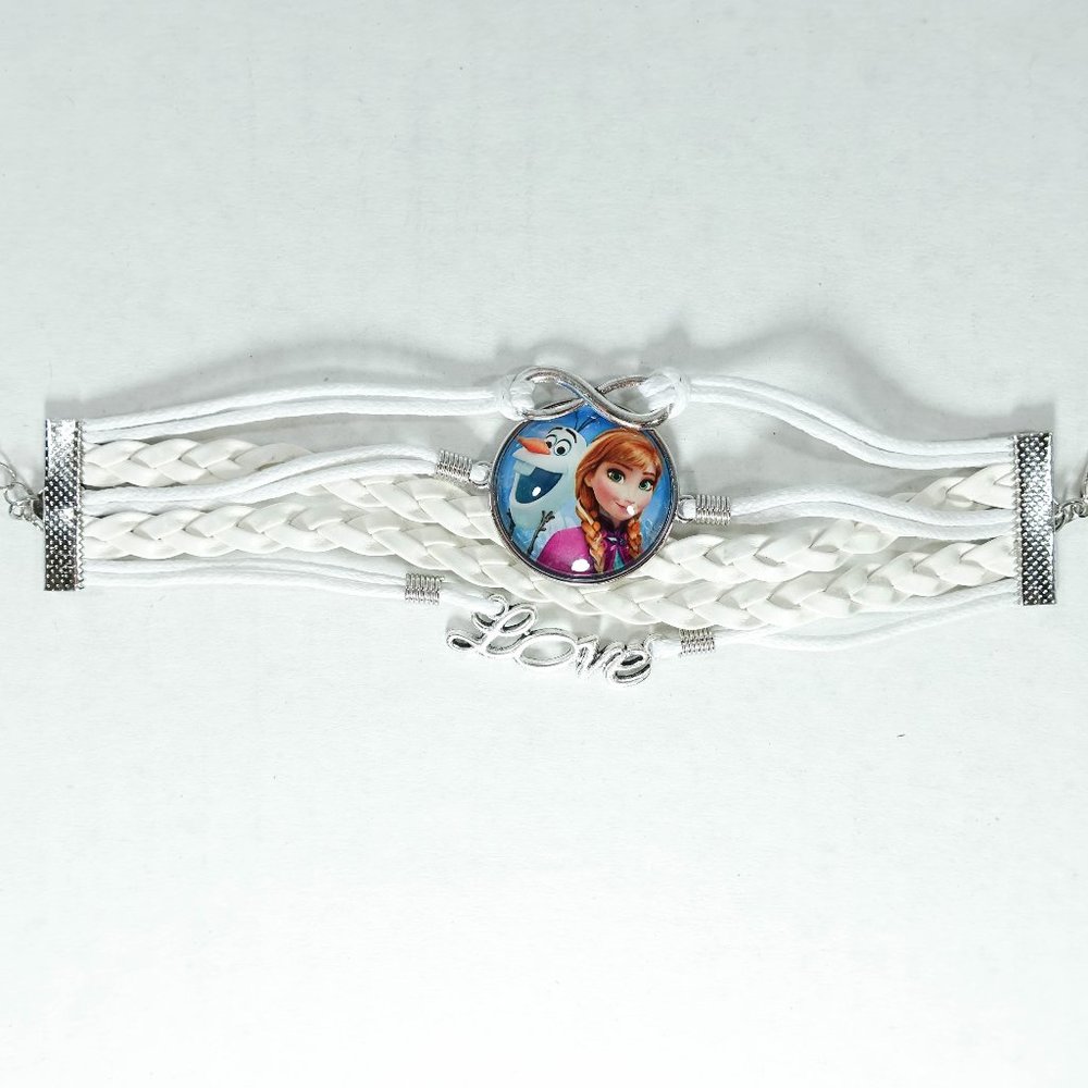 🛍Girls Anna and Olaf white multi strand bracelet